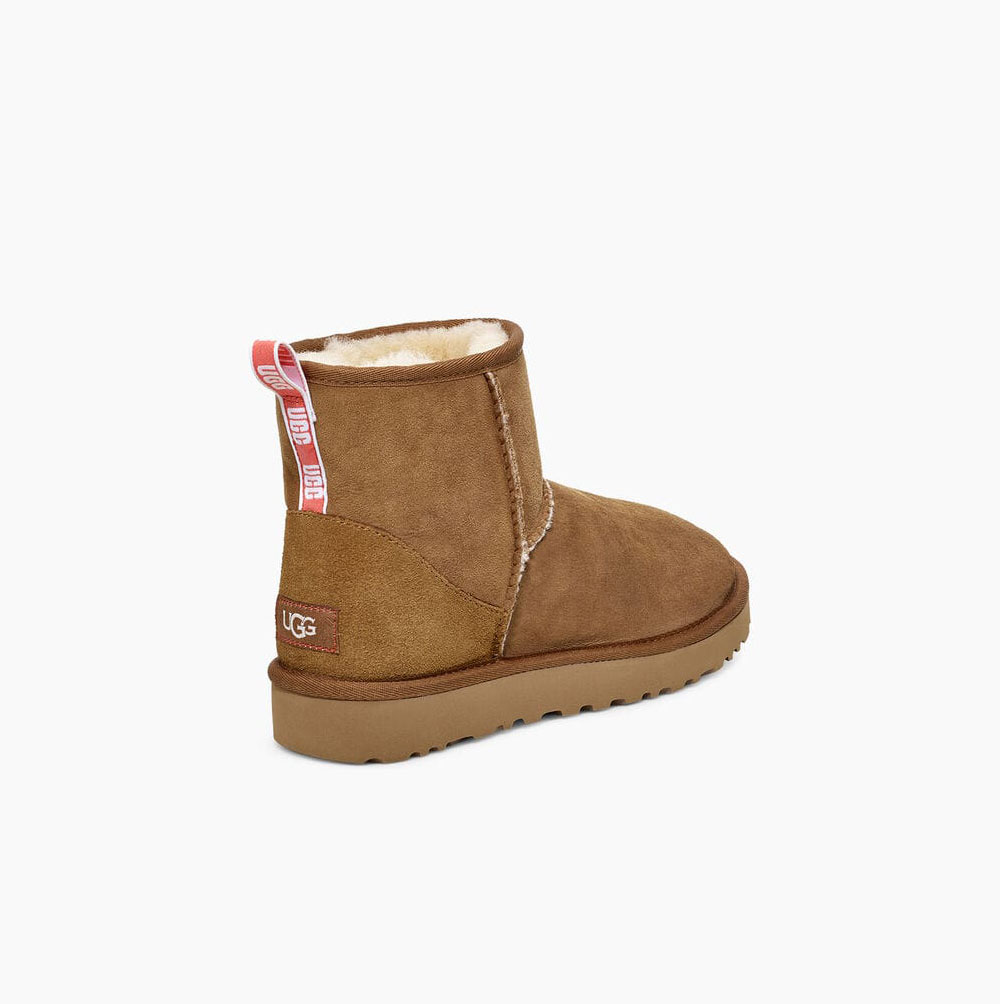 UGG Classic Mini II Graphic Logo - Boots Dame - Brune / Korall (NO-G471)